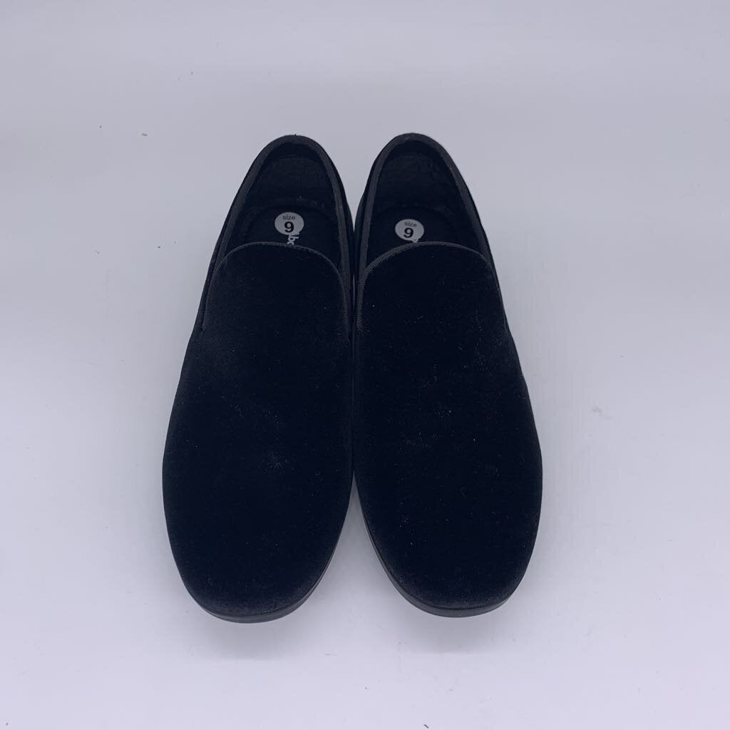 Abound Velvet Slippers