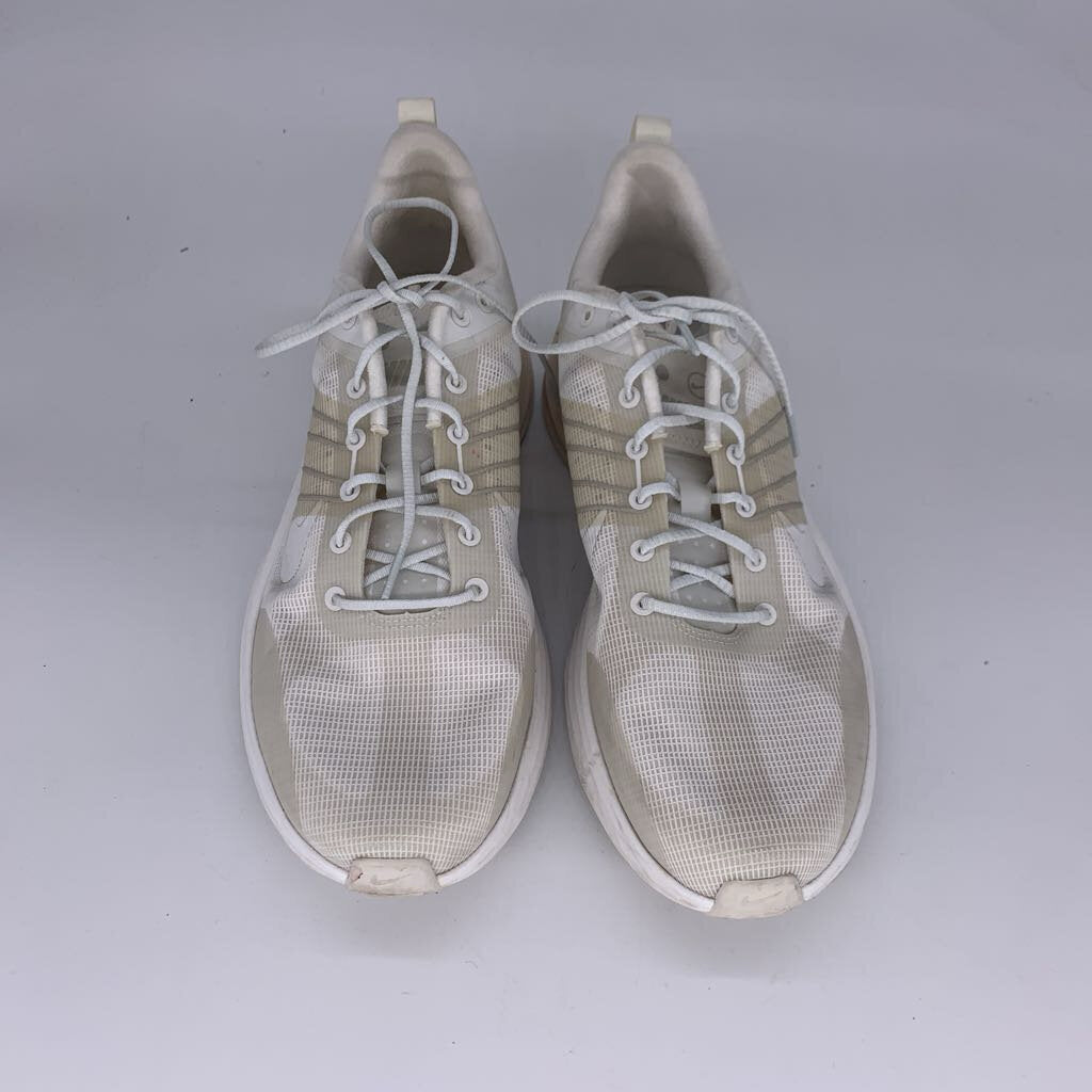 Nike Lunar Roam Sneakers