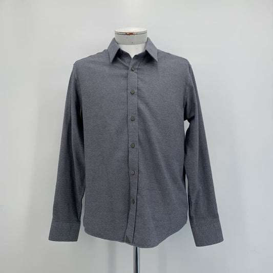 Untuckit Shirt
