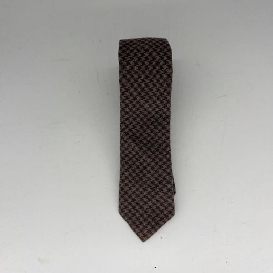 The Tie Bar Tie