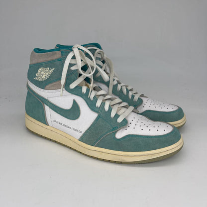 Air Jordan 1 Retro High OG Sneakers
