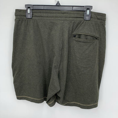 Vuori Shorts