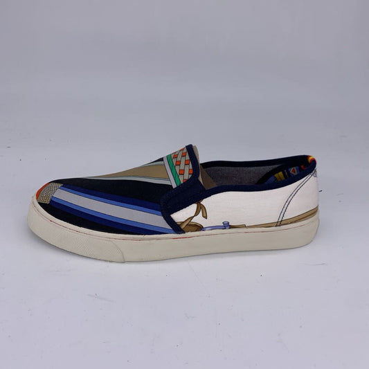 Respoke Sneakers