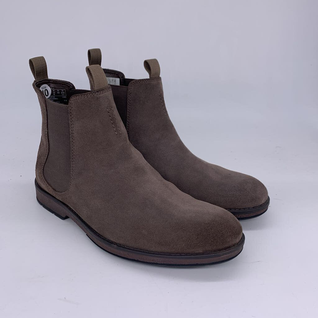Clarks Boots
