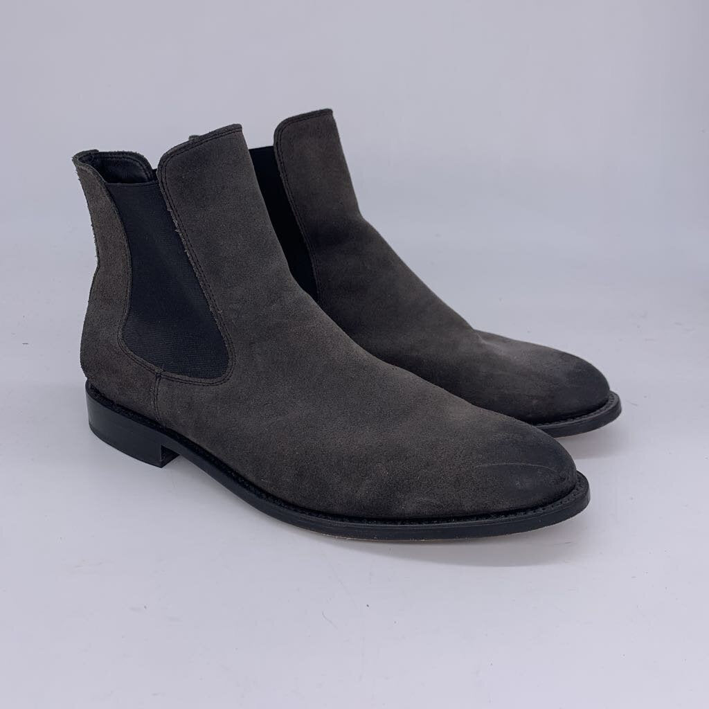 Thursday Chelsea Boots