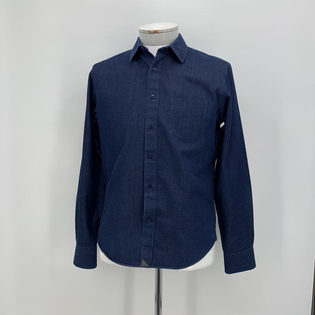 Untuckit Shirt
