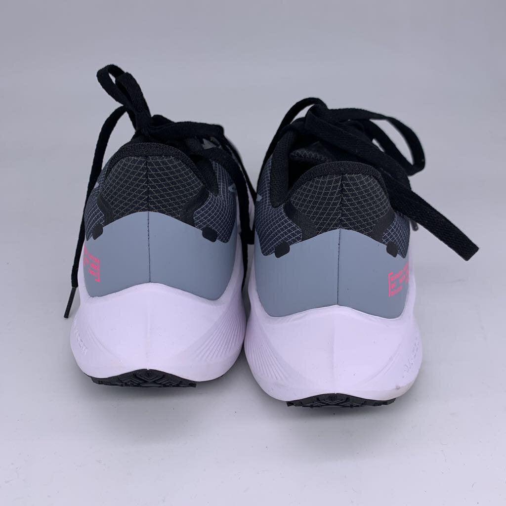 Nike Winflo 7 Shoes NIB