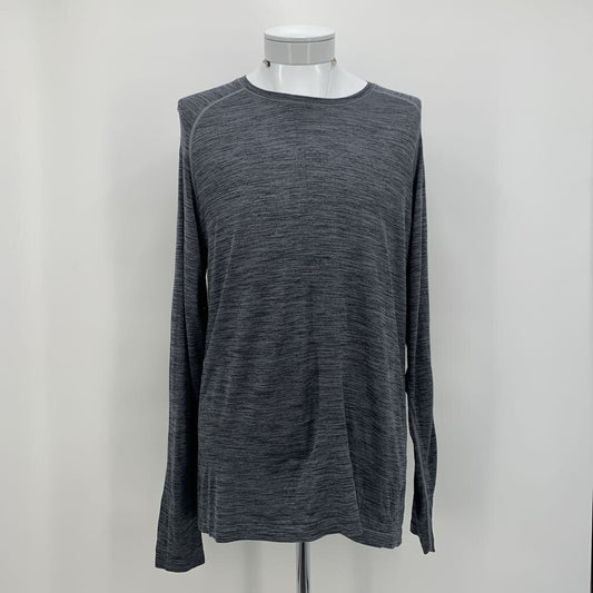 Lululemon T-Shirt