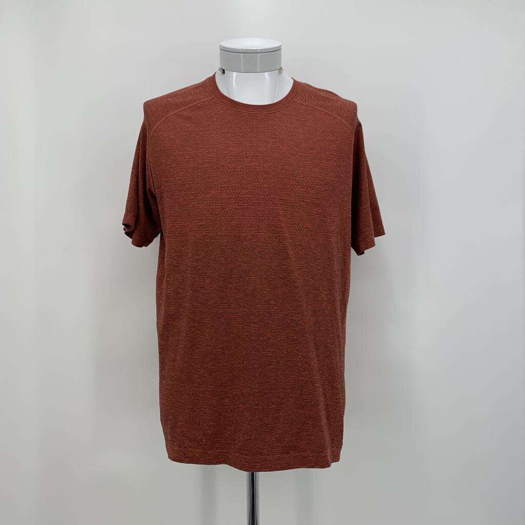 Lululemon T-Shirt