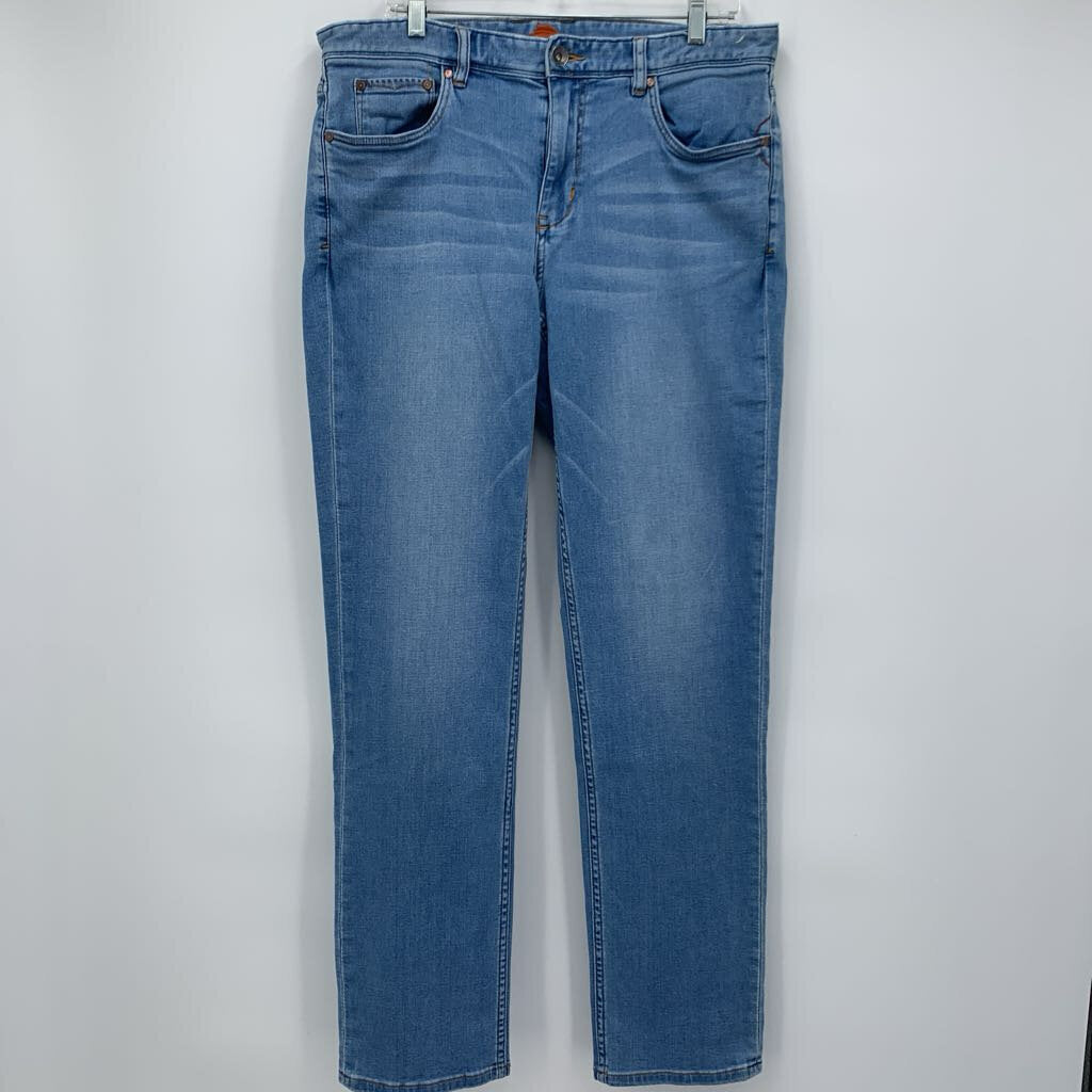 Tommy Bahama Jeans