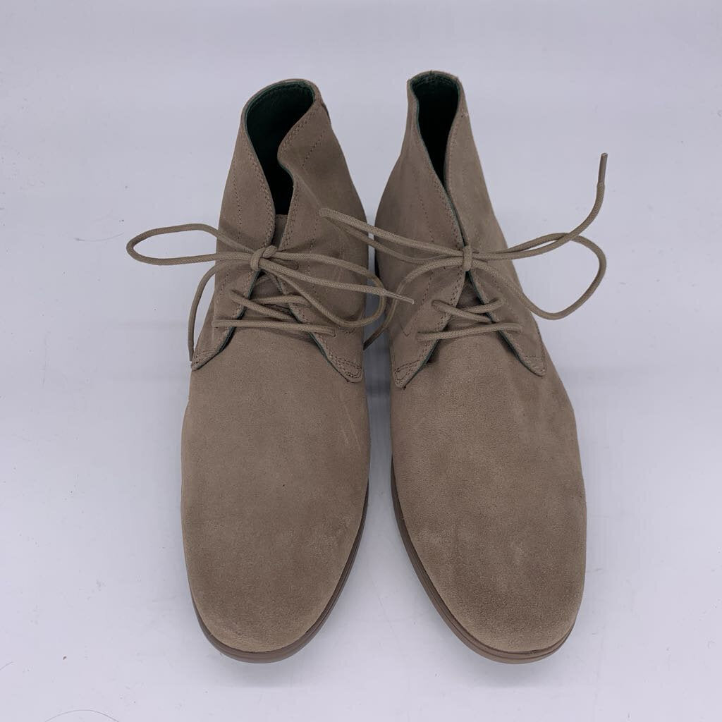 Fibonacci Suede Chukka Boots