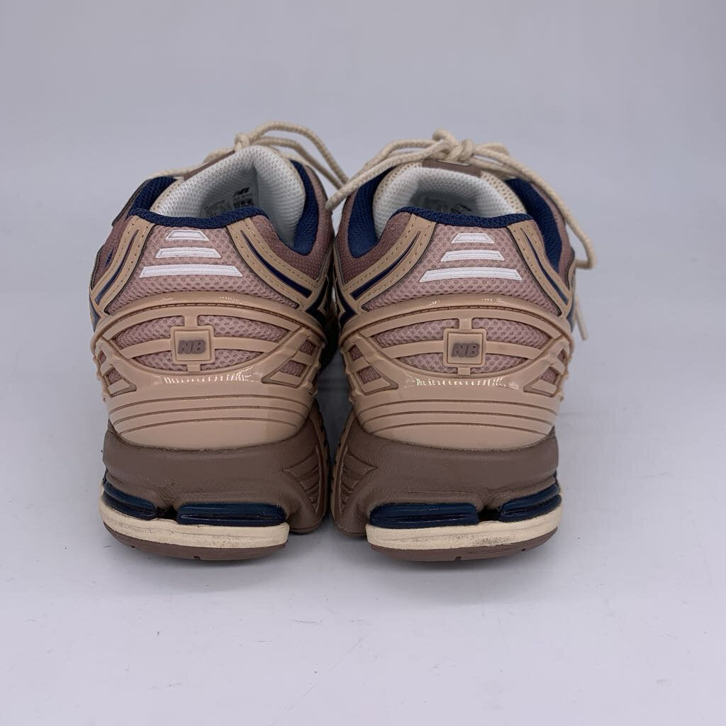 New Balance 1906R Sneakers
