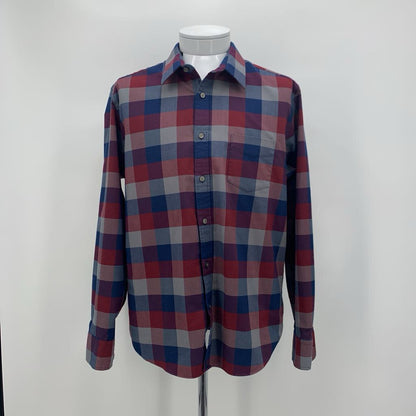 Untuckit Shirt