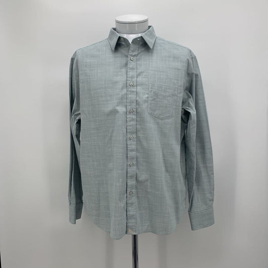 Untuckit Shirt