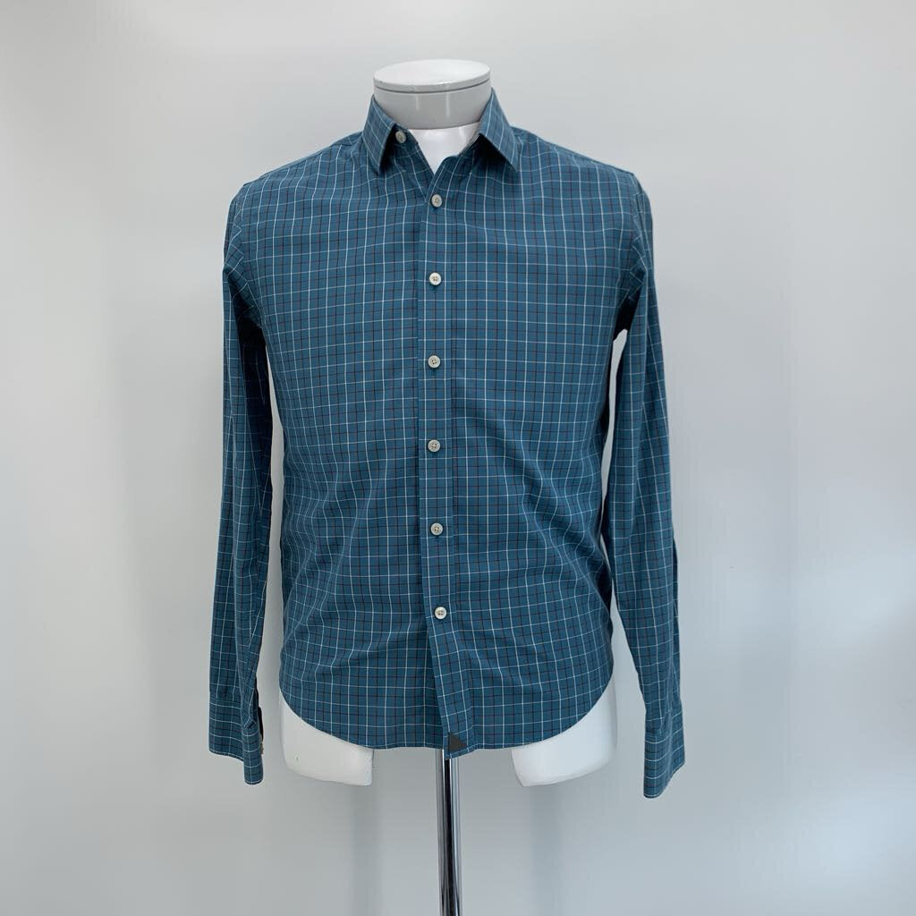 Untuckit Shirt