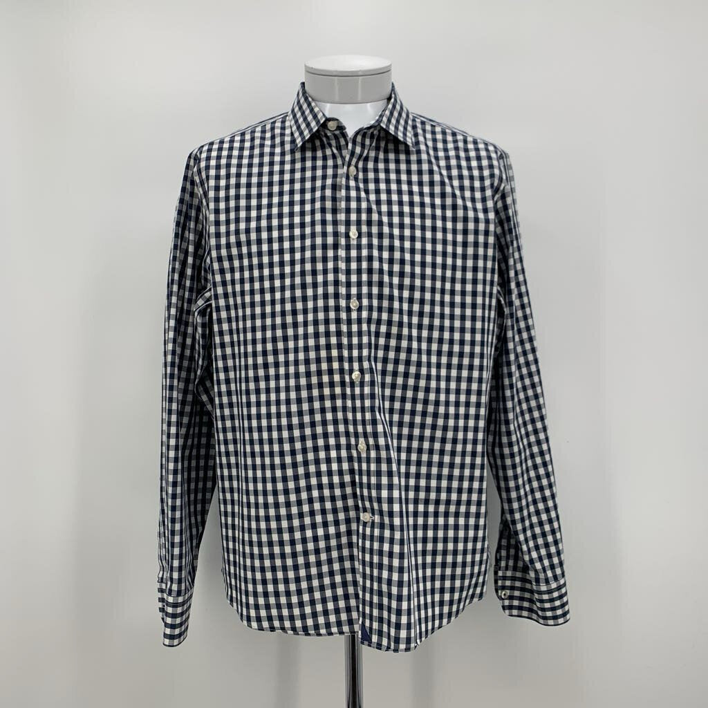 Untuckit Shirt