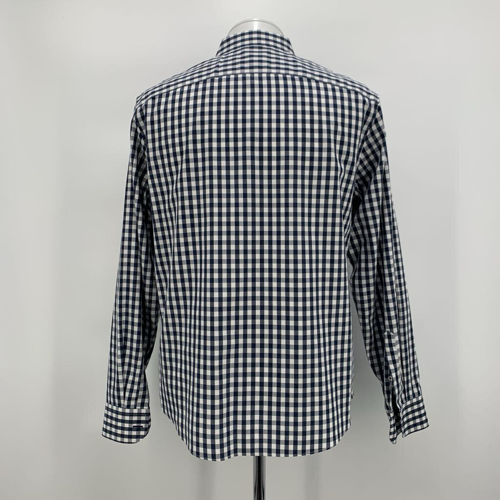 Untuckit Shirt