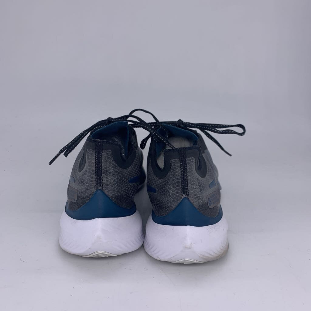 Nike Zoom Gravity Running Shoes