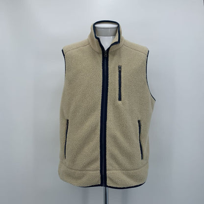 Untuckit Fleece Vest