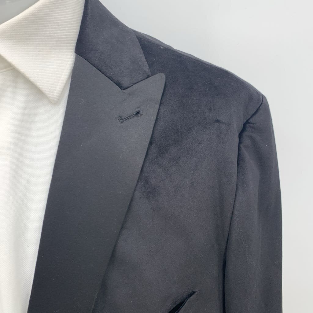 Paisley & Gray Tuxedo Jacket