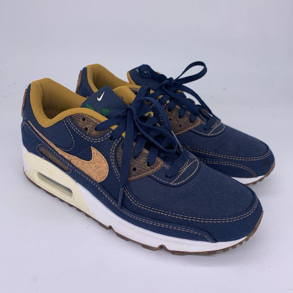 Nike Air Max 90 Shoes