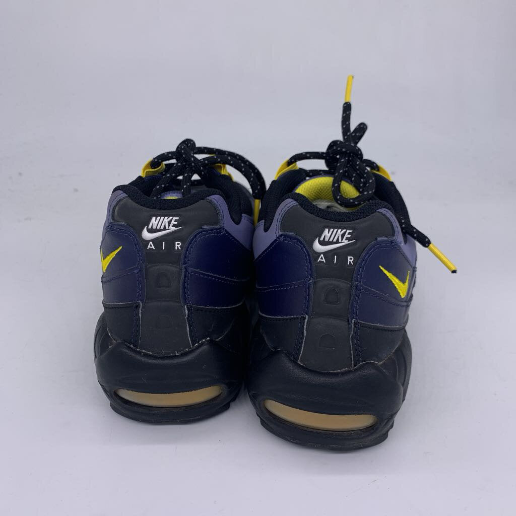 Nike Air Max 95 Shoes