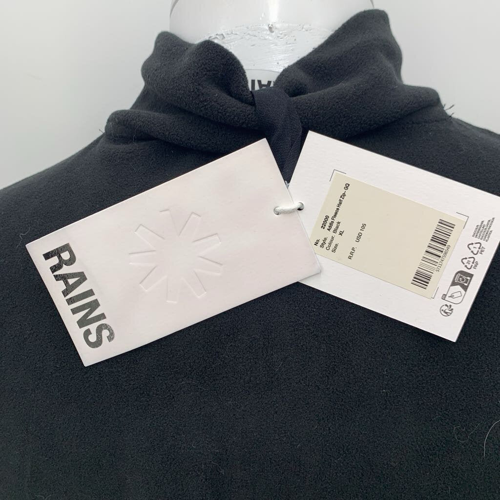 Rains Pullover NWT
