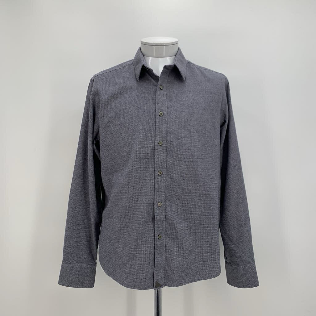 Untuckit Shirt