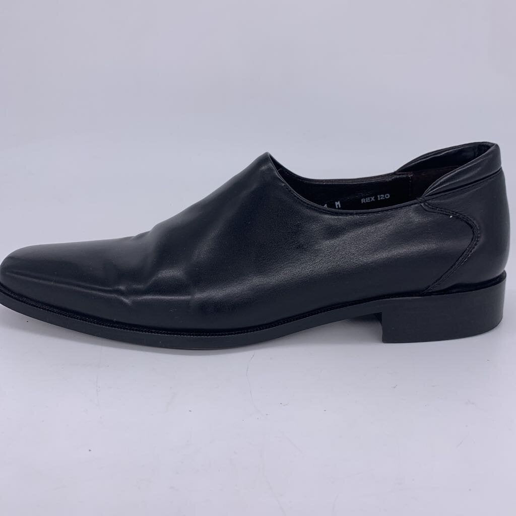 Donald Pliner Loafers