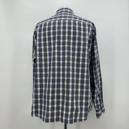 Untuckit Shirt