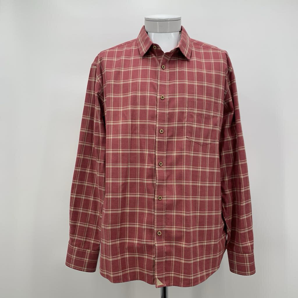 Untuckit Shirt