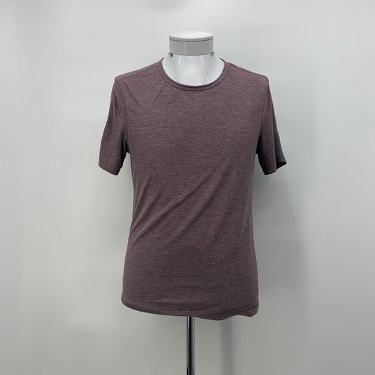 Lululemon T-Shirt
