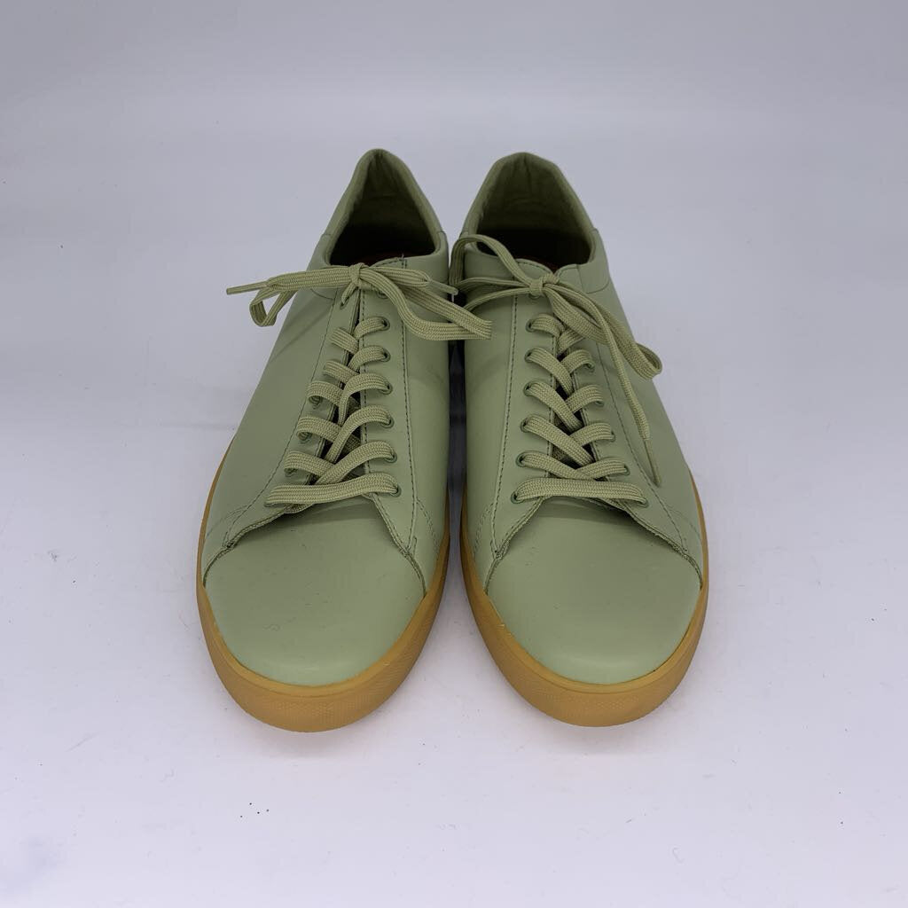Clae Sneakers