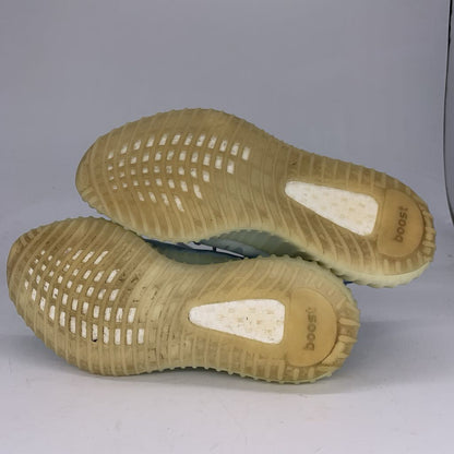 Yeezy Boost 350 V2 Sneakers