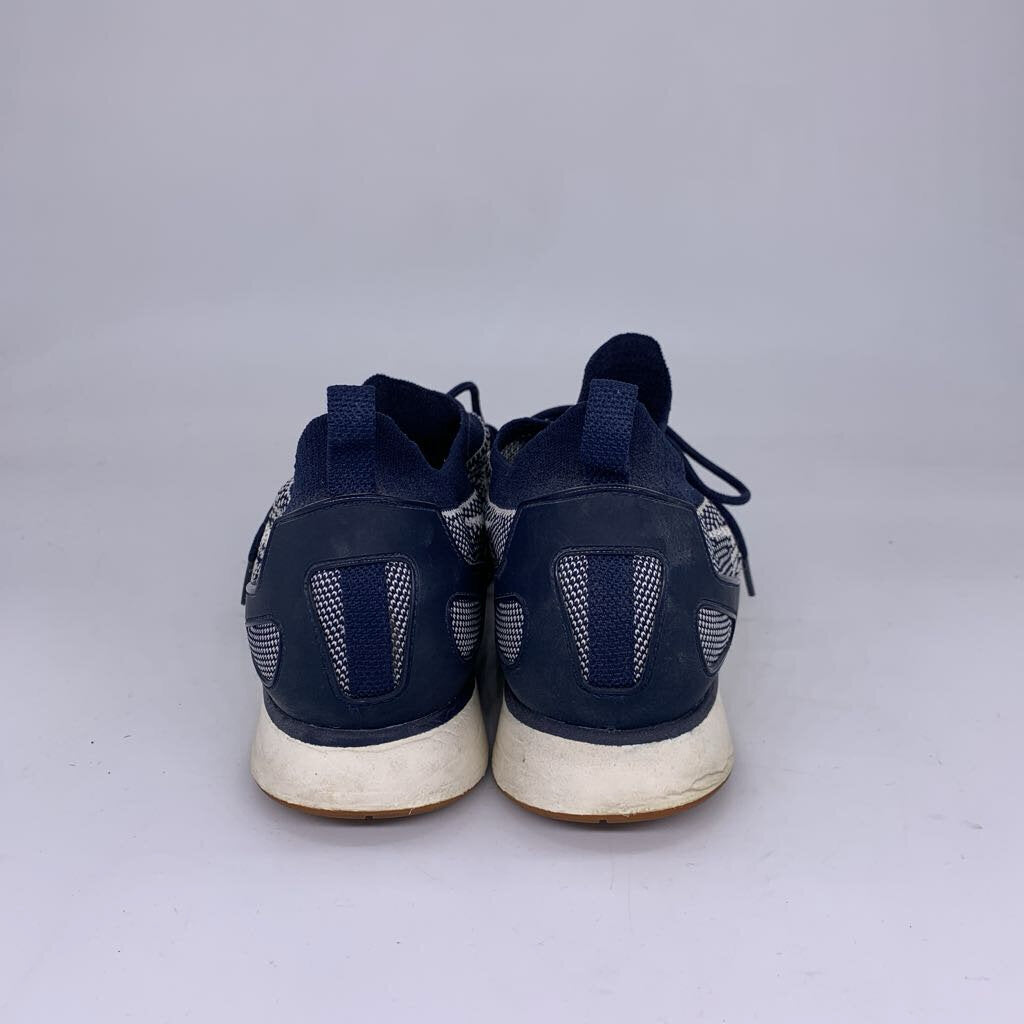 Nike Air Zoom Mariah Flyknit Racer Sneakers