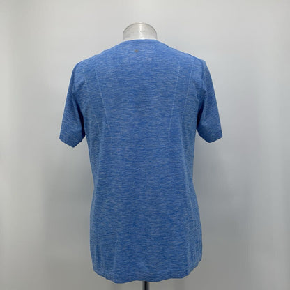 Lululemon T-Shirt