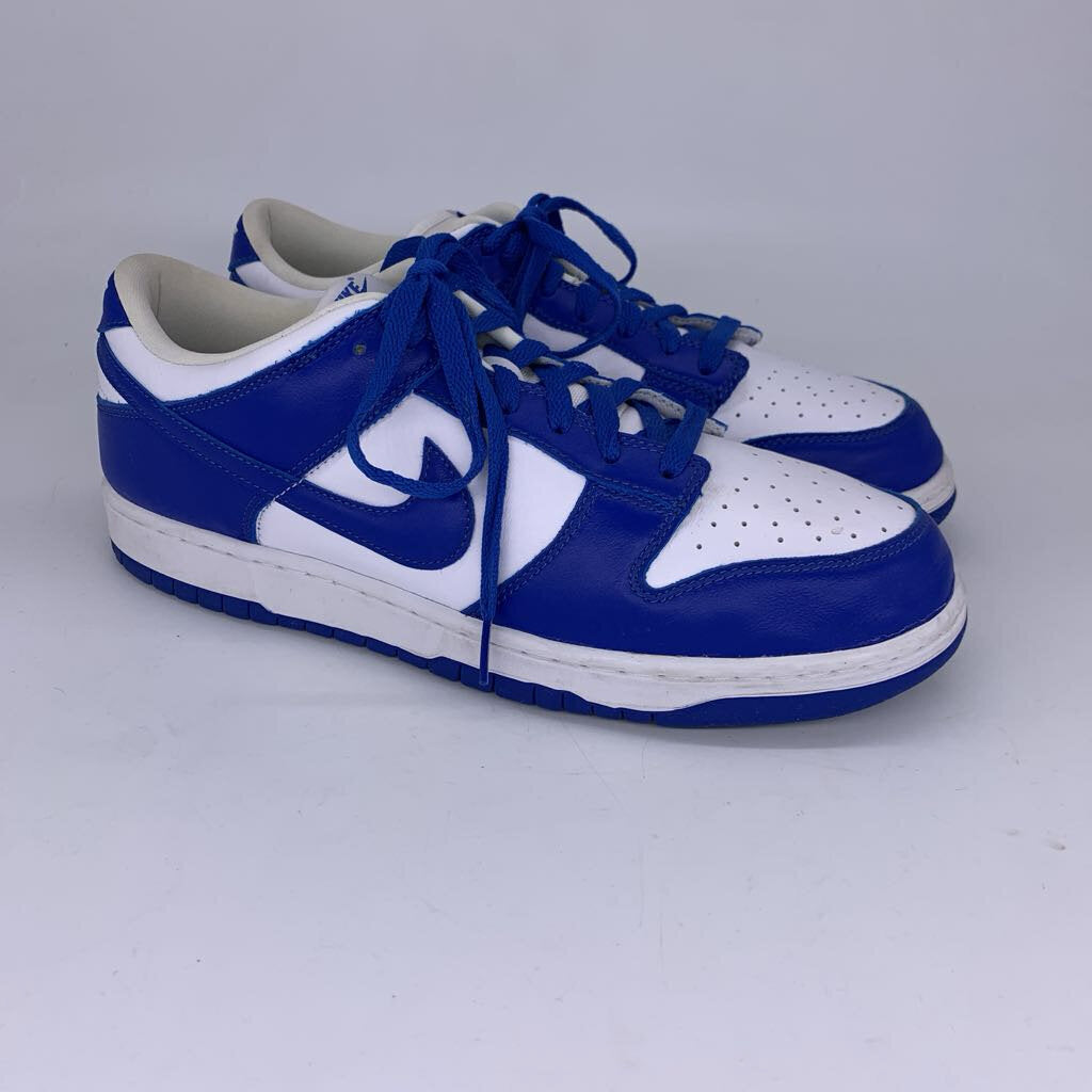 Nike Dunk "Kentucky" Sneakers