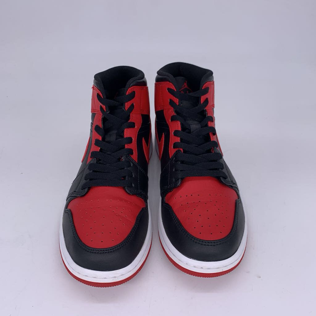 Air Jordan 1 Mid "Banned" Sneakers