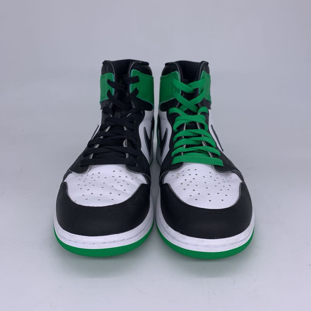 Air Jordan 1 Retro High OG 'Lucky Green' Sneakers NIB