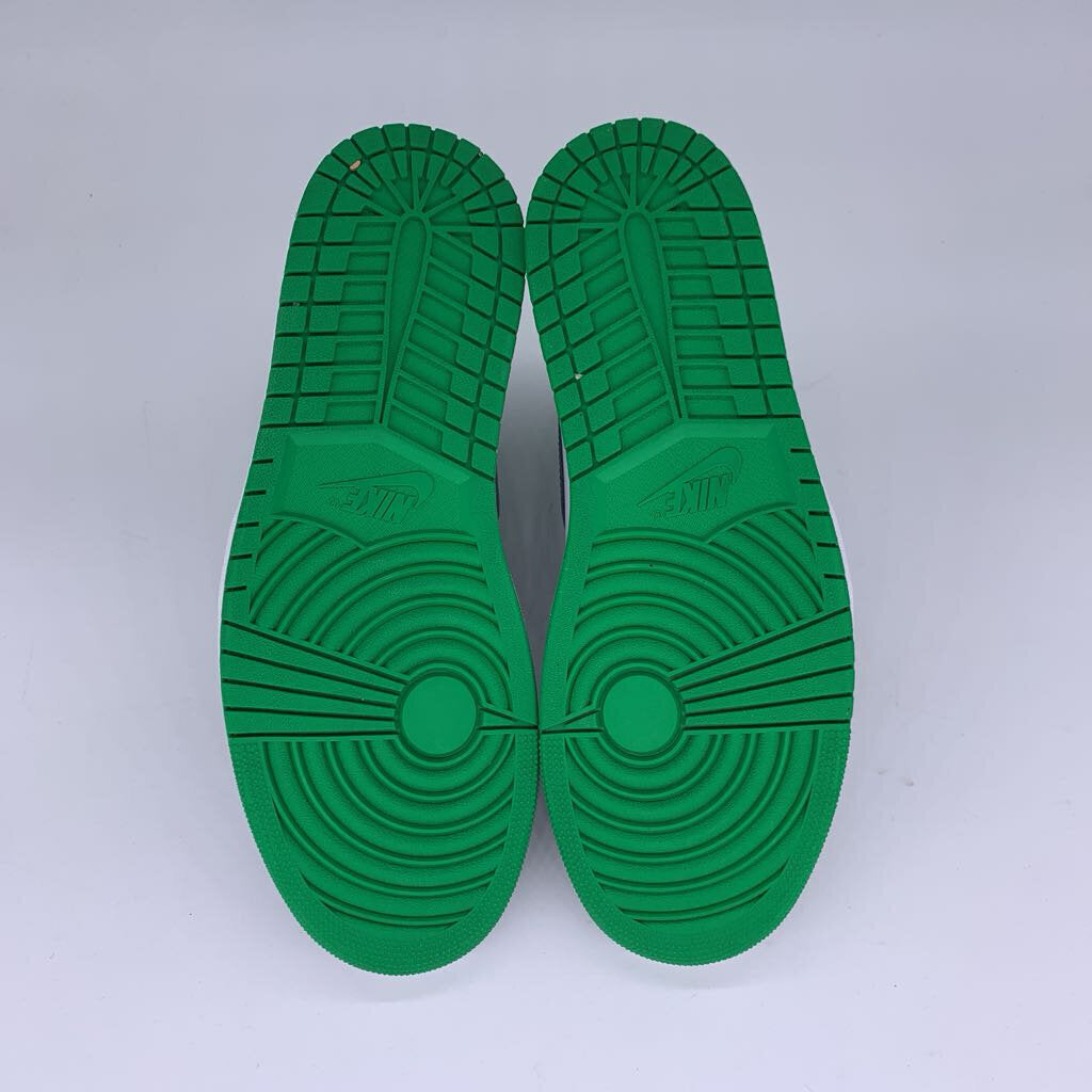 Air Jordan 1 Retro High OG 'Lucky Green' Sneakers NIB