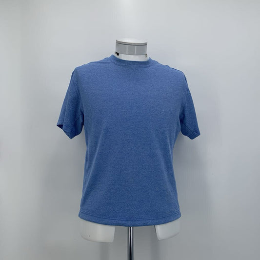 Lululemon T-Shirt