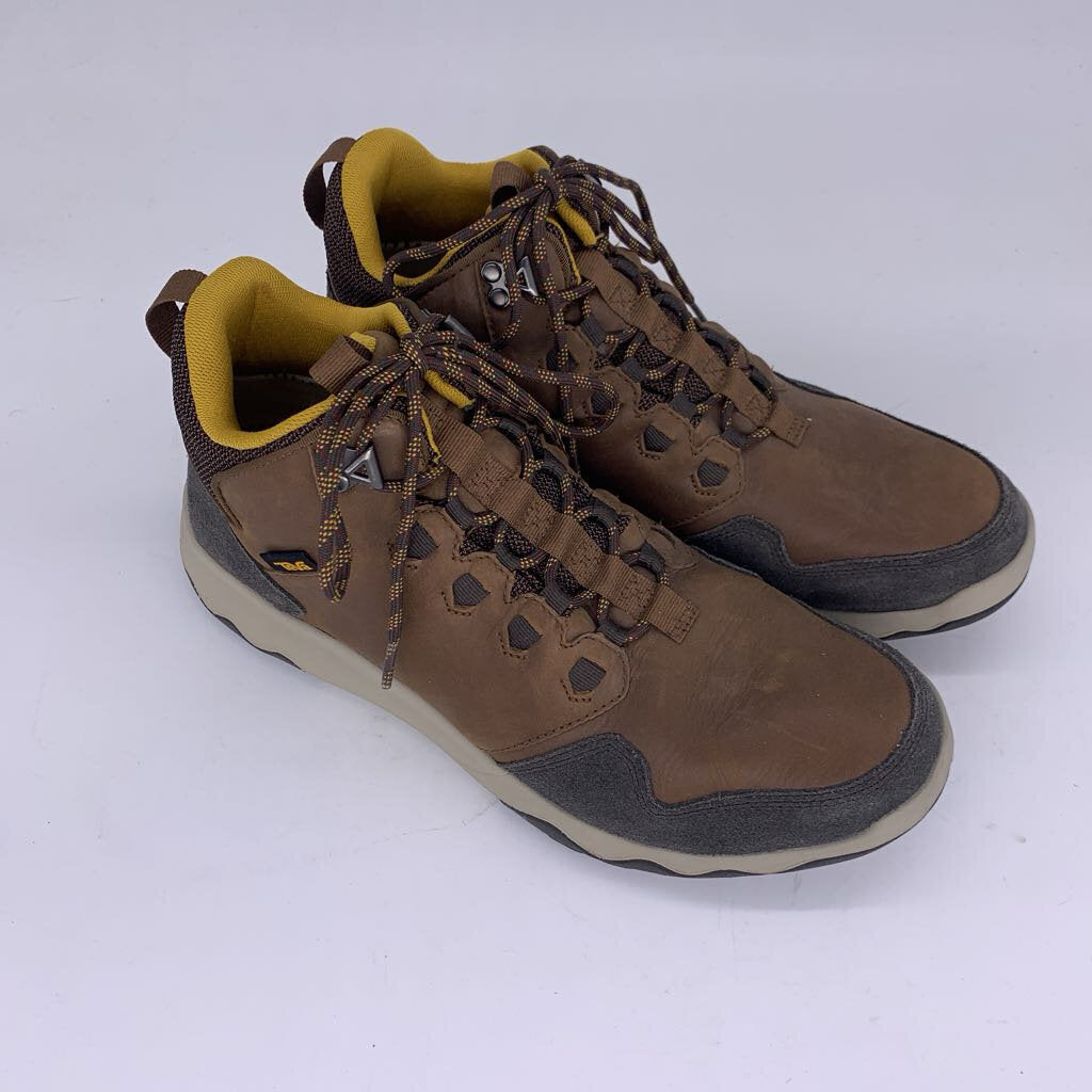 Teva Boots