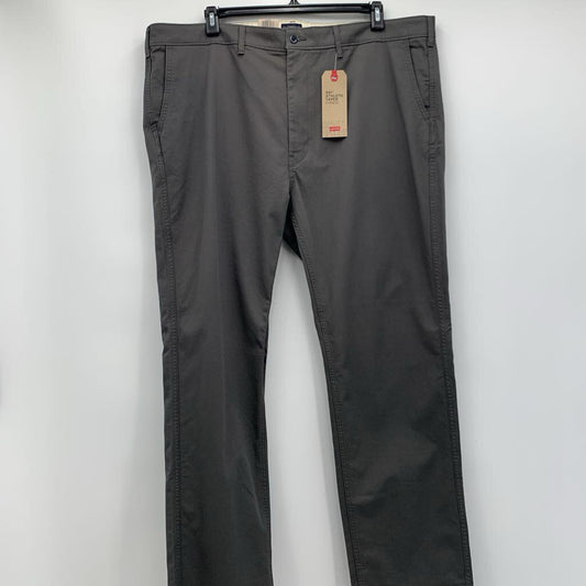 Levi's Pants NWT