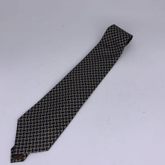 Tie