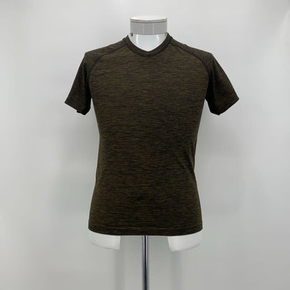 Lululemon T-Shirt