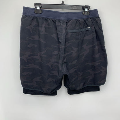 Vuori Shorts