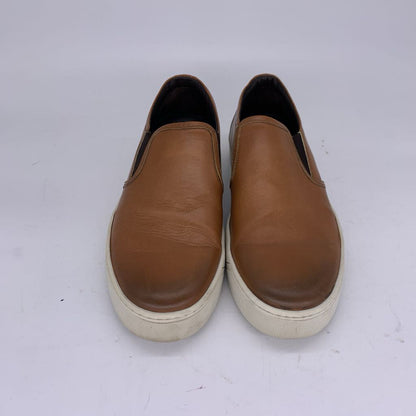 Bruno Magli Sneakers