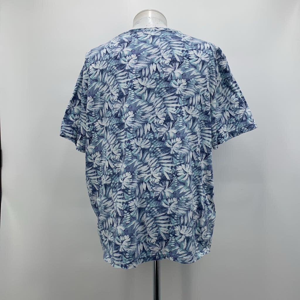 Tommy Bahama T-Shirt