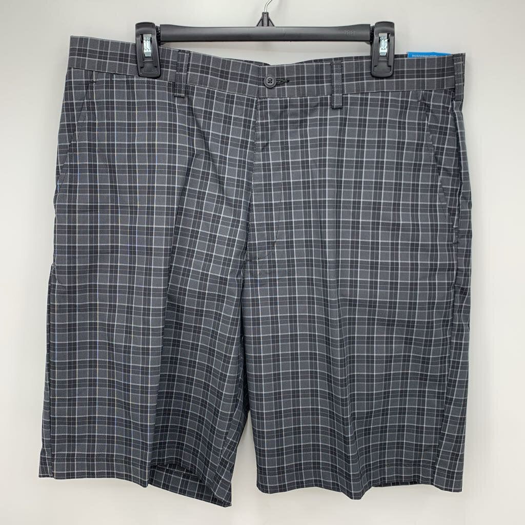 PGA Tour Shorts -NWT