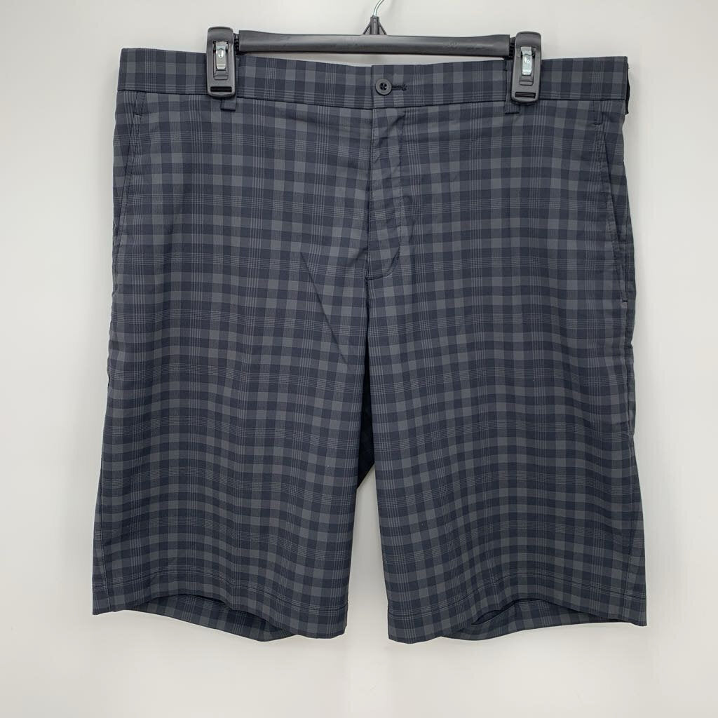 Nike Shorts -NWT